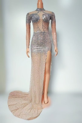 Flashing Evening Dress with Luxurious Rhinestones and Long Sleeves Col haut AD2561 Customizable Logo Placement High Sewing