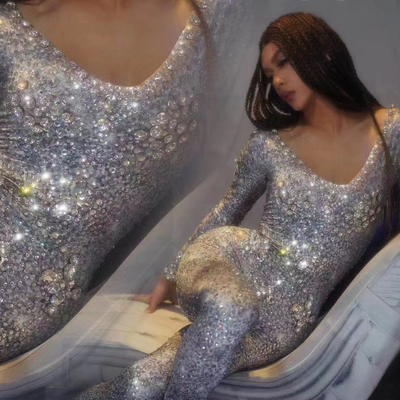 1 Piece Minimum Order V-Neck Collar AD1599 Luxurious Long Sleeve Beaded Crystal Evening Dress for Women