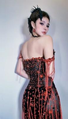 Elevate Your Style with Our Mini Length Luxurious Handmade Tight-Fitting Crystal Beaded Evening Gown Dry Clean Only