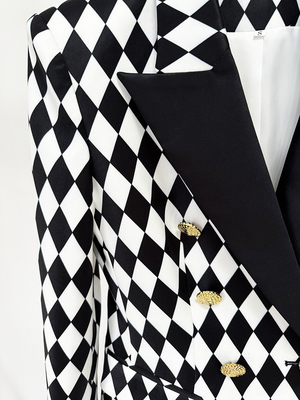 BA2317 Women's Fashionable and Sophisticated Suit Jacket in Monochrome with a Sleek Design