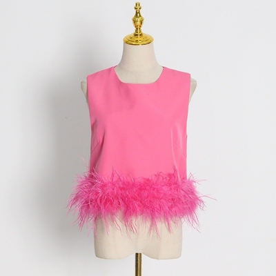 Guangdong Manufactured Fashionable Women's Sleeveless Top with V-Neck and No Back Design in Polyester/Cotton Material