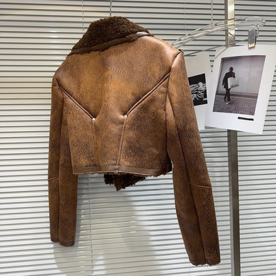 Standard Thickness Chinese Stand Collar Women's Winter Jacket with Sheep Wool Lining Short and Stylish BA2291 Luxury Leather Jacket