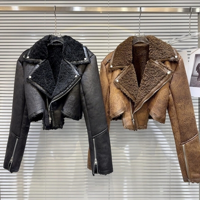 Standard Thickness Chinese Stand Collar Women's Winter Jacket with Sheep Wool Lining Short and Stylish BA2291 Luxury Leather Jacket