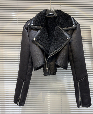 Standard Thickness Chinese Stand Collar Women's Winter Jacket with Sheep Wool Lining Short and Stylish BA2291 Luxury Leather Jacket