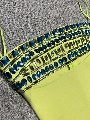 Polyester Knitted Summer Crystal Green Mini Off-shoulder Sexy Hollow Bandage Dress Beautiful Tight Dress