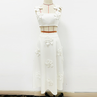 White Sexy Elegant Two-Piece Evening Dress Set with 3D Embroidery and Handmade Floral Long Skirt SS2331