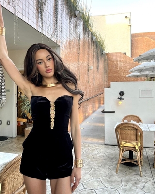 Stock Fashionable Black Velvet Two-Piece Off-Shoulder Sleeveless Knee-Length Pure Color Evening Dress for Women SS2297