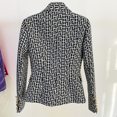 Guangdong-Made H3227 2XL Middle East Fashion Coat with Added Size and Standout Pockets by Didi Clothing