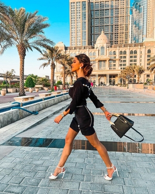SS2228 Summer Fashion Pearl Tight Dress for Women One Set and Elegant Club Attire in Polyester-Cotton Blend Fabric