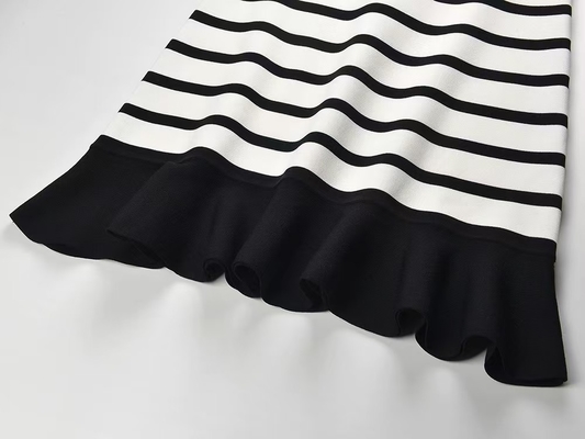 Black Striped Sleeveless Vest Dress for Women Short Casual Knitted Dress Retro Print Method Embossing KD2350