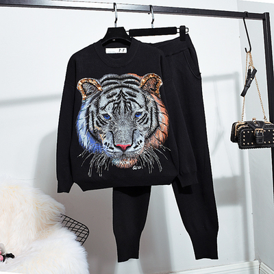 WC2203 Women's Winter Embroidered Two-Piece Set for Women's Leisure Wear in Casual Style