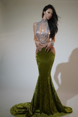 KIMSHEIN Elegant Cocktail Dress for Women AD2437 Sleeveless Evening Gown in Luxurious Velvet