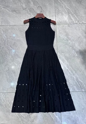 100 Women's White Sleeveless Maxi Dress for Summer Beach Elegant Knitwear Solid Color Dress