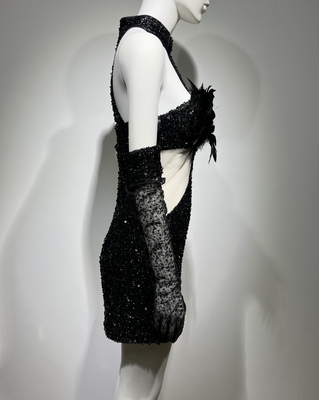 ED2475 Luxurious A-Line Women's Party Dress Sexy Backless Collar Evening Gown with Shimmering Feathers and Sequins