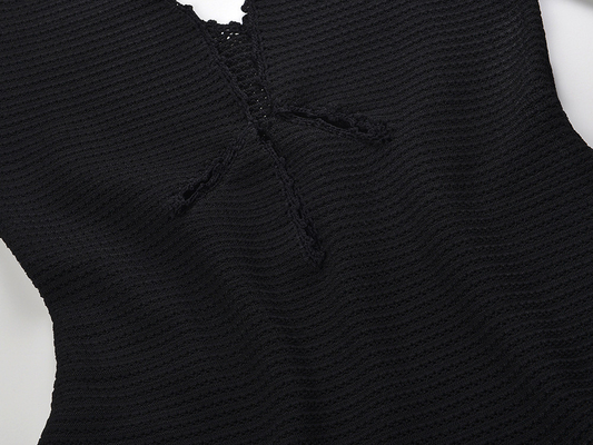 Elegant Ladies Knitted Dress KD2311 Black Small Short Sleeve Skirt V-neck Loose Dress for Daily Life in Weaving Method