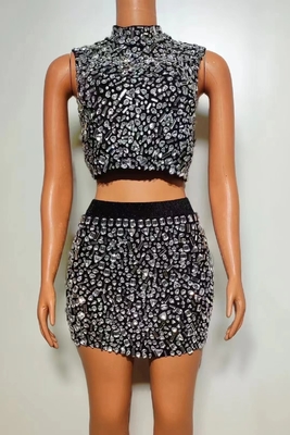 Kimshein AD2030 Handmade Pearl-Decorated Crystal Two-Piece Set Sleeveless and Backless Perfect for Glamorous Parties