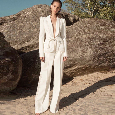 Dyeing Craft Long Sleeve Two-Piece Suit The Ideal Choice for Women's Professional and Sophisticated Look
