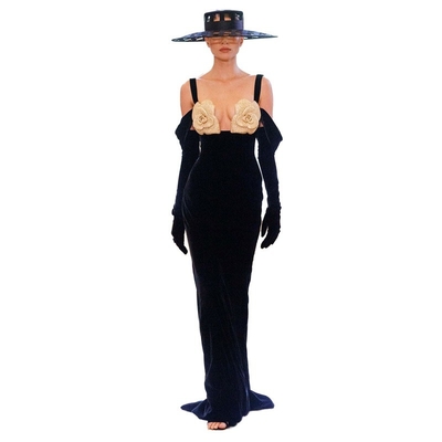 SB2702 Women's Black Off-Shoulder Maxi Dress The Ultimate Choice for Natural Waist and Sophisticated Look