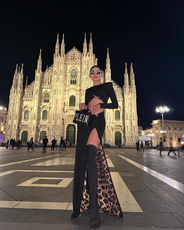 SR2361 Spring Women's Long Sleeve Tight Leopard Print Dress Two-Piece Set for Evening Party 's Top Fashionable Choice