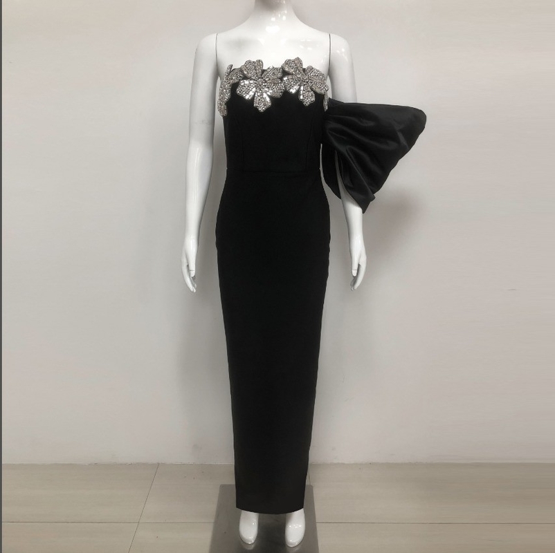 SB3376 Elegant Black Crystal Flower Maxi Dress Slim Fit and Strapless Design with Ultra Thin Size Description