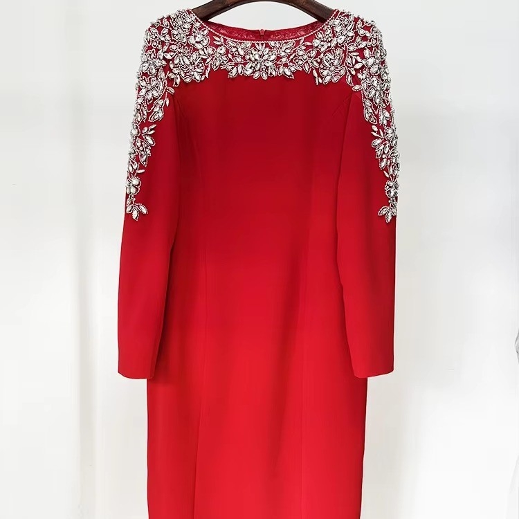 Natural Waistline LS2633 Fashionable Luxurious Beaded Long Sleeve Crystal Decorated Midi Dress for Nightclub Clothing Customizable Emblem