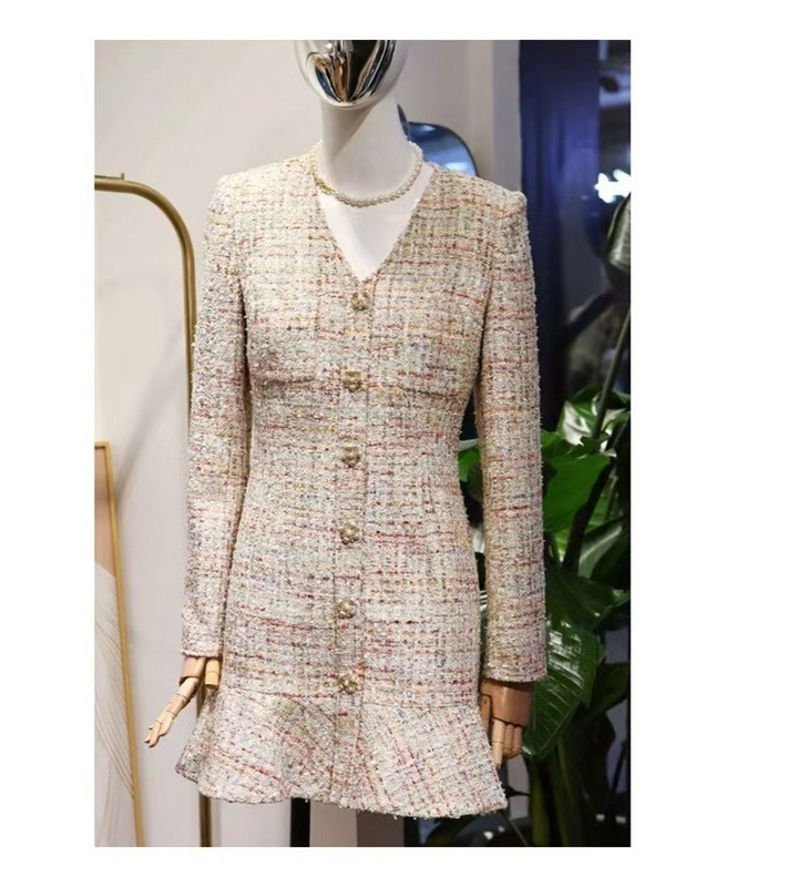 LS2564 Autumn Women's Luxurious Long Sleeve V-Neck Fashion Plaid Mini Dress in Woven Weaving Technique and V-Neck Design